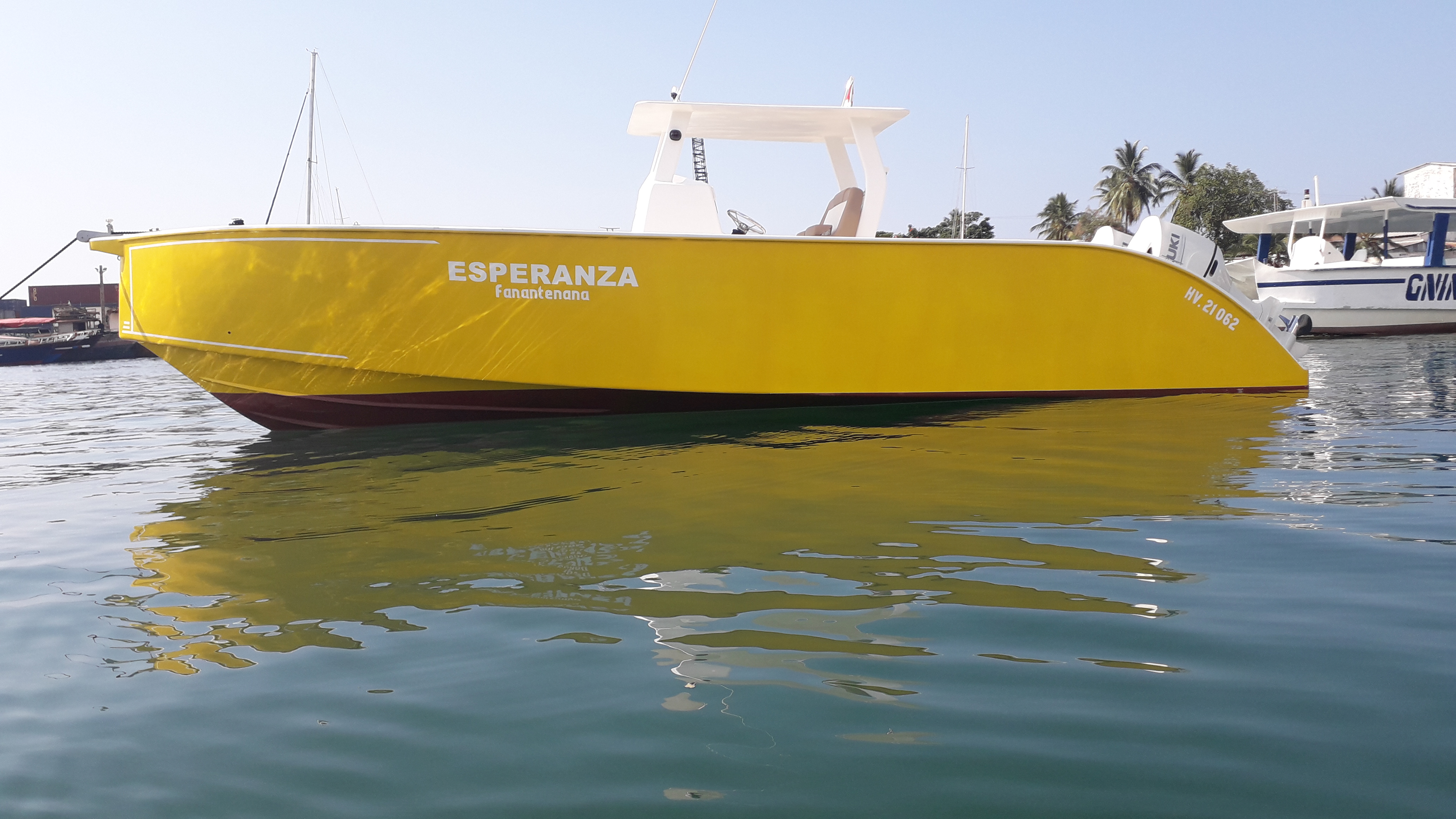 esperanza bateaux